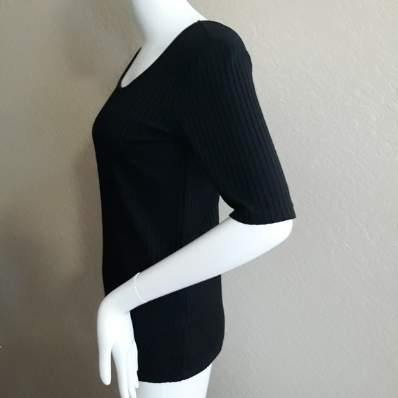 Decree Ribbed Top - Picture 2 of 7